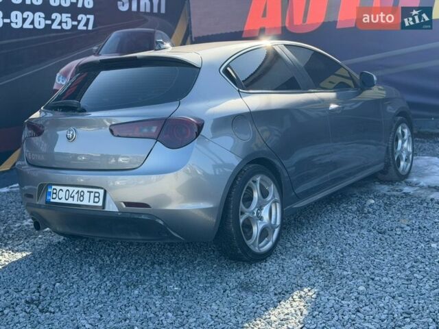 Серый Альфа Ромео Джульетта, объемом двигателя 1.37 л и пробегом 320 тыс. км за 7500 $, фото 18 на Automoto.ua