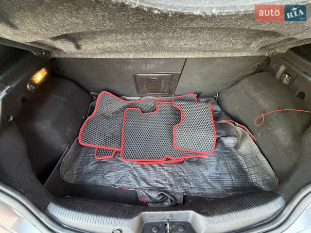 Сірий Альфа Ромео Giulietta, об'ємом двигуна 1.96 л та пробігом 159 тис. км за 7950 $, фото 72 на Automoto.ua