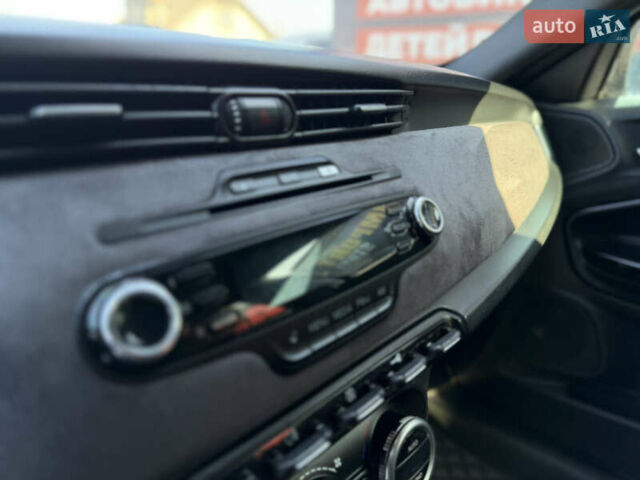 Сірий Альфа Ромео Giulietta, об'ємом двигуна 1.37 л та пробігом 320 тис. км за 8000 $, фото 10 на Automoto.ua