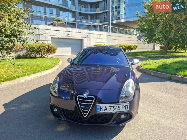 Синій Альфа Ромео Giulietta, об'ємом двигуна 1.75 л та пробігом 157 тис. км за 19000 $, фото 7 на Automoto.ua