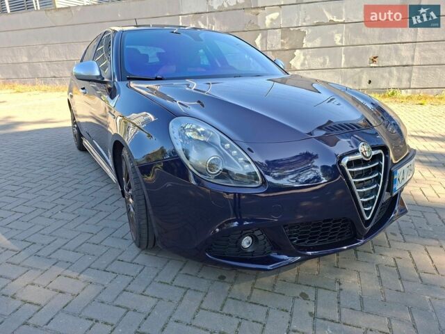 Синій Альфа Ромео Giulietta, об'ємом двигуна 1.75 л та пробігом 157 тис. км за 19000 $, фото 2 на Automoto.ua