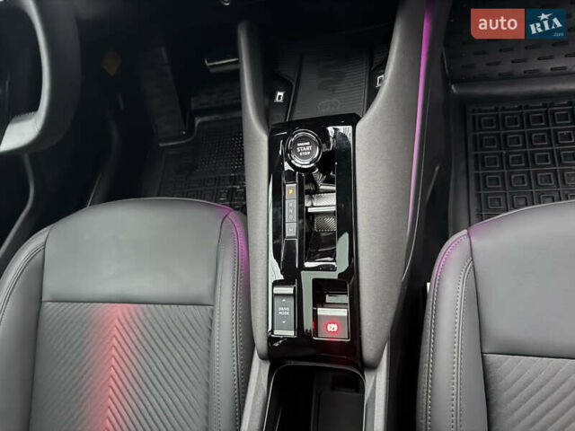 Белый Альфа Ромео Джуниор, объемом двигателя 1.2 л и пробегом 1 тыс. км за 31500 $, фото 32 на Automoto.ua