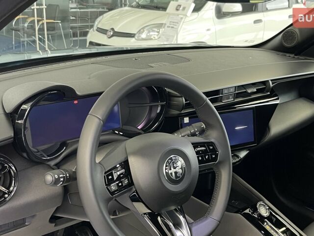 Альфа Ромео Джуниор, объемом двигателя 0 л и пробегом 0 тыс. км за 30908 $, фото 8 на Automoto.ua