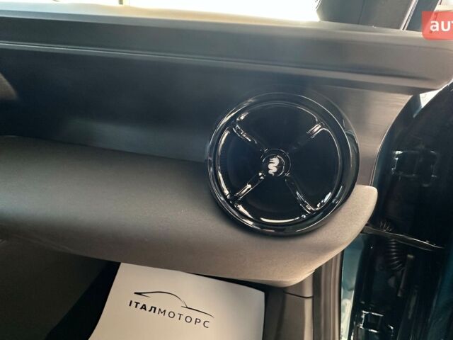 Альфа Ромео Джуніор, об'ємом двигуна 1.2 л та пробігом 0 тис. км за 29437 $, фото 15 на Automoto.ua