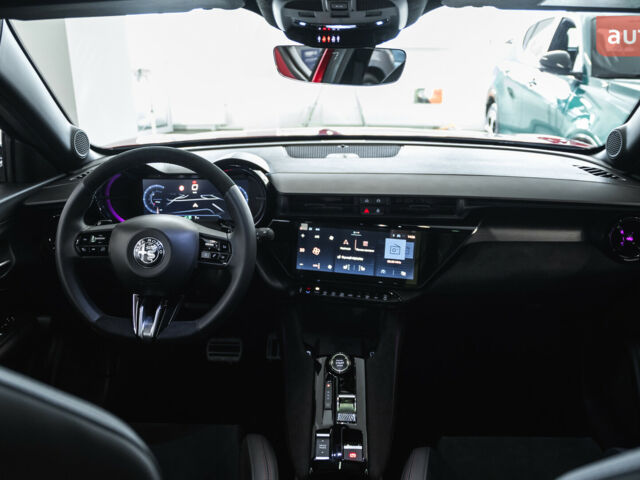 купити нове авто Альфа Ромео Джуніор 2025 року від офіційного дилера Дилерський Центр FIAT «АВТОРИНА» Альфа Ромео фото