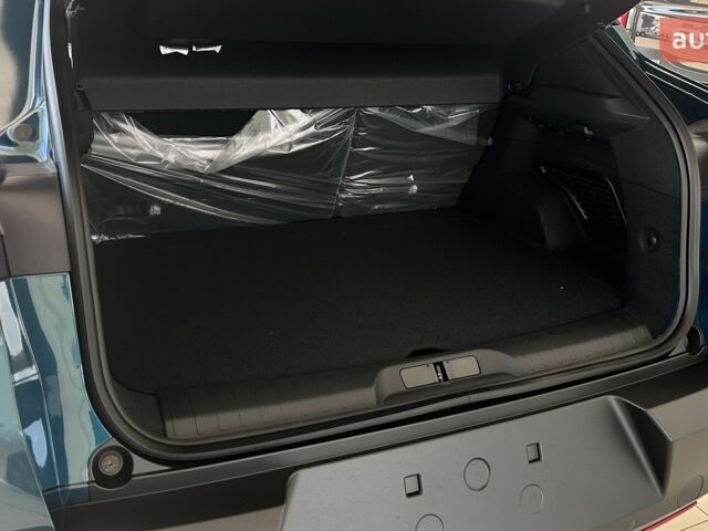 Альфа Ромео Джуніор, об'ємом двигуна 1.2 л та пробігом 0 тис. км за 28834 $, фото 8 на Automoto.ua