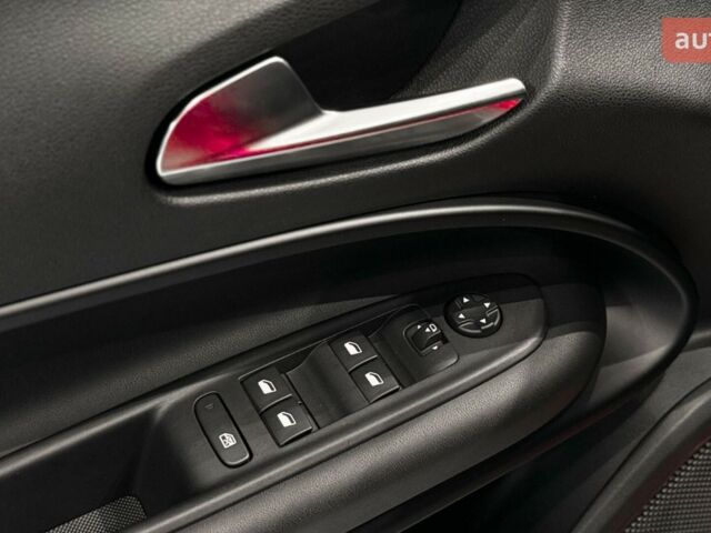 Альфа Ромео Джуніор, об'ємом двигуна 1.2 л та пробігом 0 тис. км за 33644 $, фото 14 на Automoto.ua