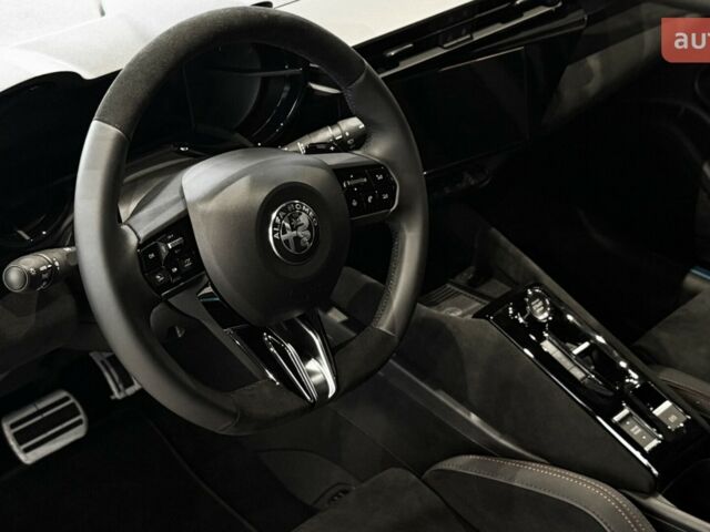 Альфа Ромео Джуніор, об'ємом двигуна 1.2 л та пробігом 0 тис. км за 33644 $, фото 10 на Automoto.ua