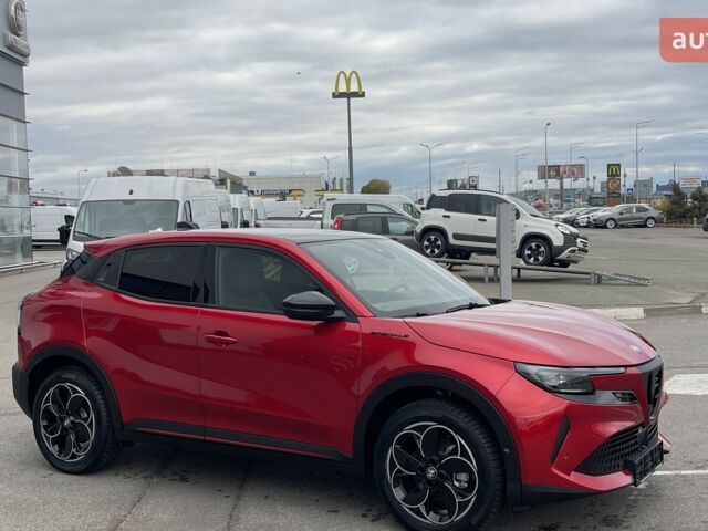 Альфа Ромео Джуниор, объемом двигателя 0 л и пробегом 0 тыс. км за 31740 $, фото 6 на Automoto.ua