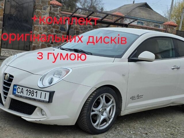 Белый Альфа Ромео Мито, объемом двигателя 1.6 л и пробегом 265 тыс. км за 4800 $, фото 1 на Automoto.ua