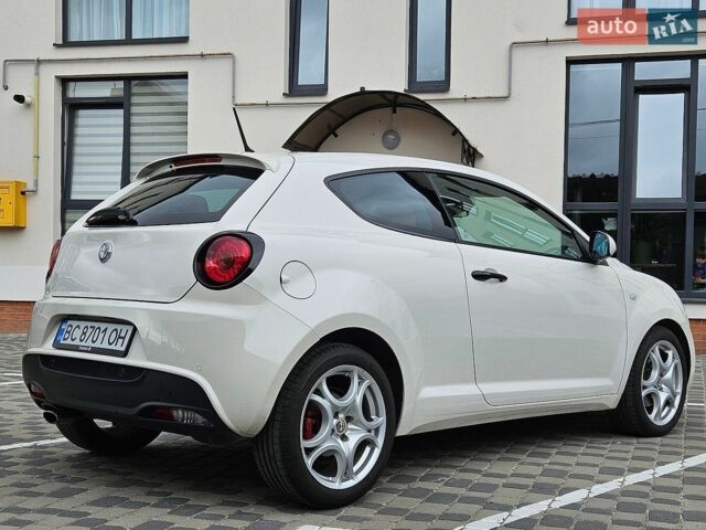 Білий Альфа Ромео Mito, об'ємом двигуна 1.25 л та пробігом 242 тис. км за 6100 $, фото 1 на Automoto.ua