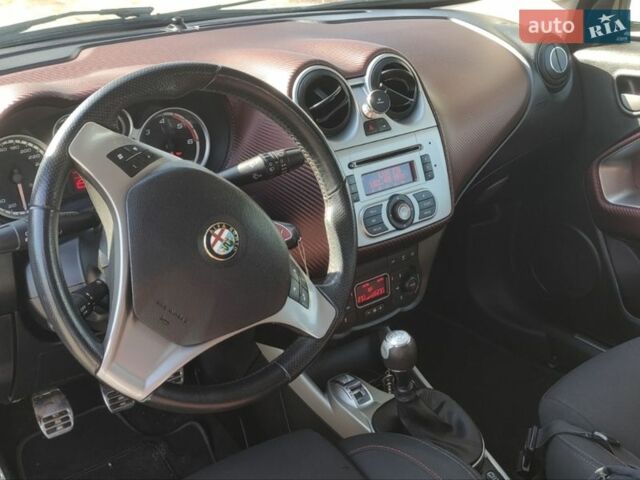 Бежевый Альфа Ромео Мито, объемом двигателя 1.3 л и пробегом 239 тыс. км за 6200 $, фото 2 на Automoto.ua