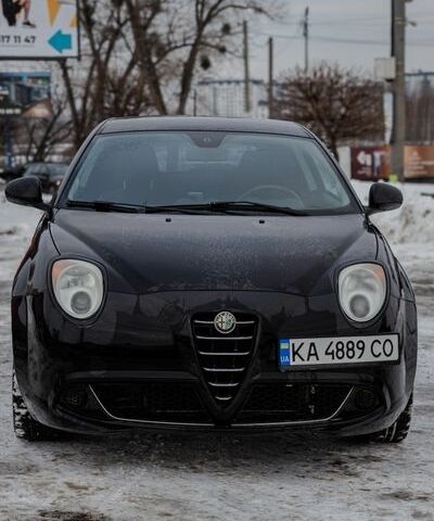 Чорний Альфа Ромео Mito, об'ємом двигуна 1.4 л та пробігом 195 тис. км за 5000 $, фото 2 на Automoto.ua