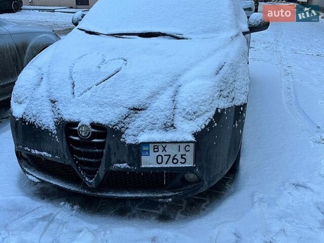 Черный Альфа Ромео Мито, объемом двигателя 1.4 л и пробегом 110 тыс. км за 7200 $, фото 27 на Automoto.ua