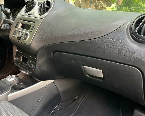 Черный Альфа Ромео Мито, объемом двигателя 1.25 л и пробегом 262 тыс. км за 5300 $, фото 14 на Automoto.ua