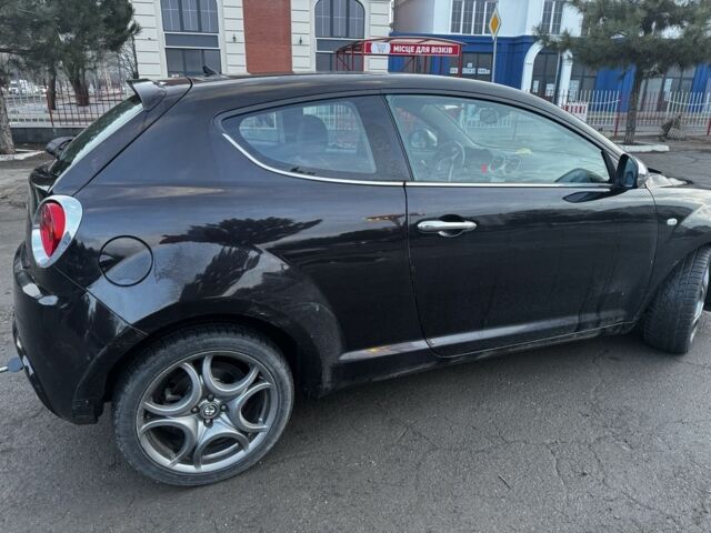 Чорний Альфа Ромео Mito, об'ємом двигуна 1.2 л та пробігом 225 тис. км за 4850 $, фото 4 на Automoto.ua