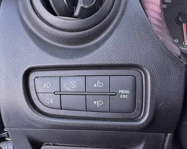 Чорний Альфа Ромео Mito, об'ємом двигуна 1.6 л та пробігом 290 тис. км за 6800 $, фото 10 на Automoto.ua