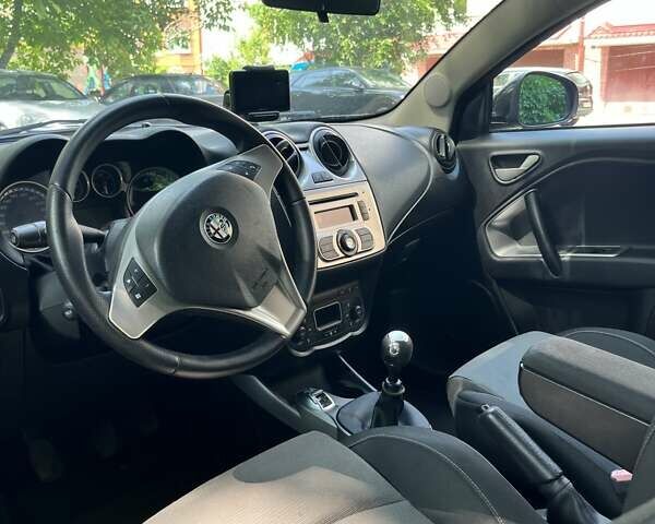 Черный Альфа Ромео Мито, объемом двигателя 1.25 л и пробегом 262 тыс. км за 5300 $, фото 20 на Automoto.ua