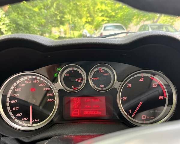 Черный Альфа Ромео Мито, объемом двигателя 1.25 л и пробегом 262 тыс. км за 5300 $, фото 1 на Automoto.ua