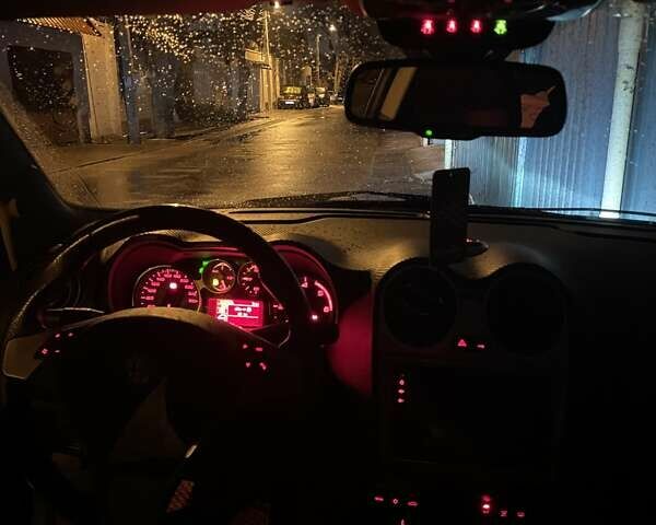 Черный Альфа Ромео Мито, объемом двигателя 1.2 л и пробегом 200 тыс. км за 5000 $, фото 11 на Automoto.ua