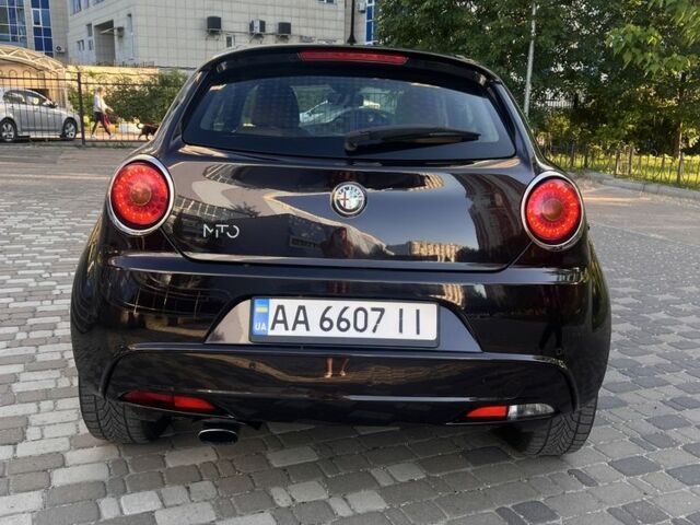 Чорний Альфа Ромео Mito, об'ємом двигуна 1.2 л та пробігом 216 тис. км за 5900 $, фото 3 на Automoto.ua