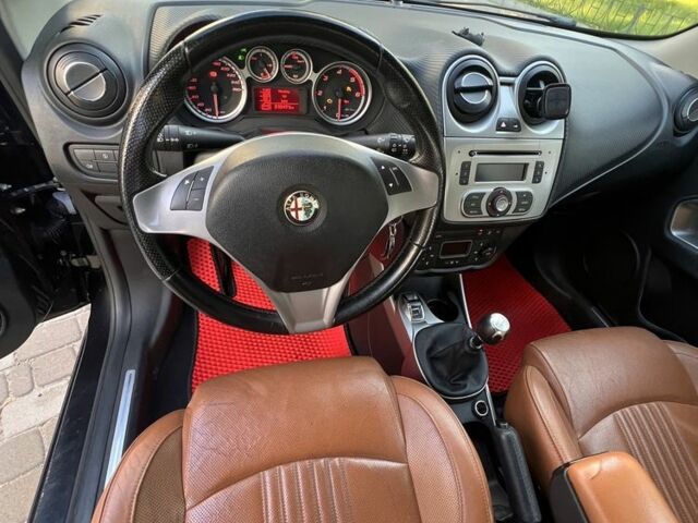 Чорний Альфа Ромео Mito, об'ємом двигуна 1.2 л та пробігом 216 тис. км за 5900 $, фото 5 на Automoto.ua