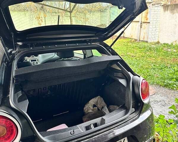 Фіолетовий Альфа Ромео Mito, об'ємом двигуна 1.4 л та пробігом 151 тис. км за 4500 $, фото 7 на Automoto.ua