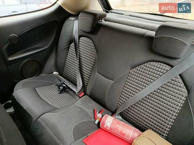 Фиолетовый Альфа Ромео Мито, объемом двигателя 1.37 л и пробегом 257 тыс. км за 4700 $, фото 8 на Automoto.ua