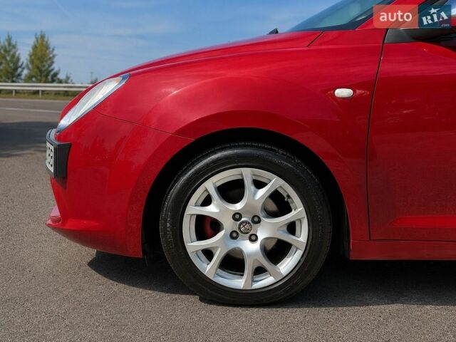 Червоний Альфа Ромео Mito, об'ємом двигуна 1.37 л та пробігом 151 тис. км за 6500 $, фото 8 на Automoto.ua