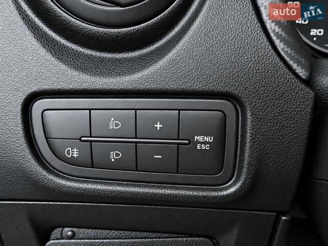 Червоний Альфа Ромео Mito, об'ємом двигуна 1.37 л та пробігом 151 тис. км за 6500 $, фото 18 на Automoto.ua