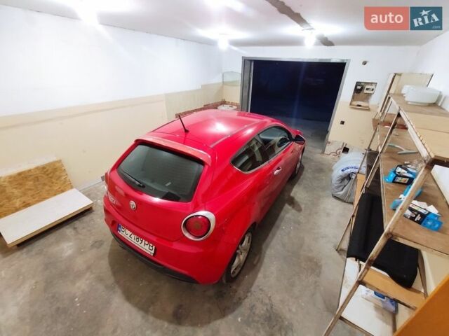 Червоний Альфа Ромео Mito, об'ємом двигуна 1.37 л та пробігом 186 тис. км за 4300 $, фото 7 на Automoto.ua