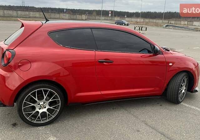 Красный Альфа Ромео Мито, объемом двигателя 1.4 л и пробегом 140 тыс. км за 6000 $, фото 13 на Automoto.ua