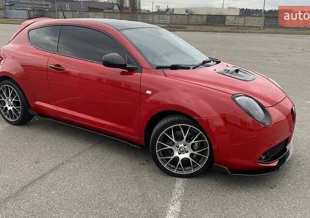 Красный Альфа Ромео Мито, объемом двигателя 1.4 л и пробегом 140 тыс. км за 6000 $, фото 3 на Automoto.ua