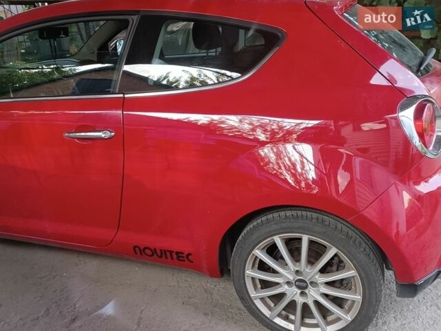 Красный Альфа Ромео Мито, объемом двигателя 1.2 л и пробегом 223 тыс. км за 5200 $, фото 4 на Automoto.ua