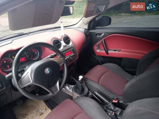 Красный Альфа Ромео Мито, объемом двигателя 1.3 л и пробегом 221 тыс. км за 4950 $, фото 49 на Automoto.ua