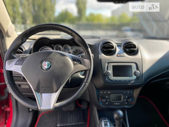 Червоний Альфа Ромео Mito, об'ємом двигуна 1.37 л та пробігом 160 тис. км за 8500 $, фото 13 на Automoto.ua