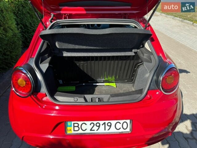 Червоний Альфа Ромео Mito, об'ємом двигуна 1.4 л та пробігом 120 тис. км за 4000 $, фото 5 на Automoto.ua
