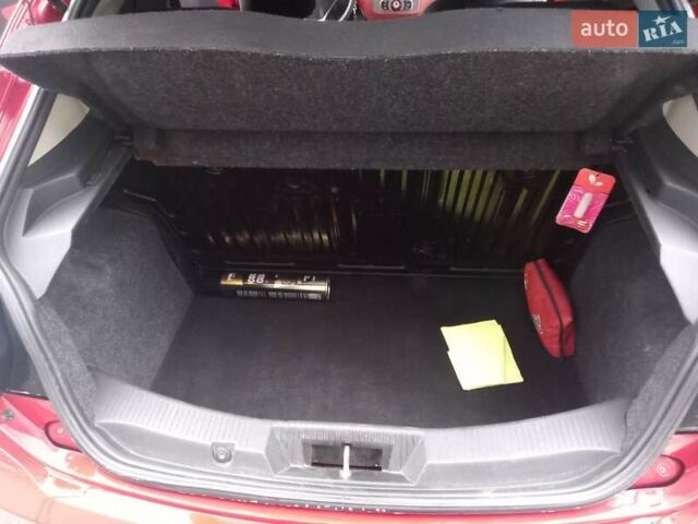 Червоний Альфа Ромео Mito, об'ємом двигуна 1.25 л та пробігом 226 тис. км за 3750 $, фото 28 на Automoto.ua