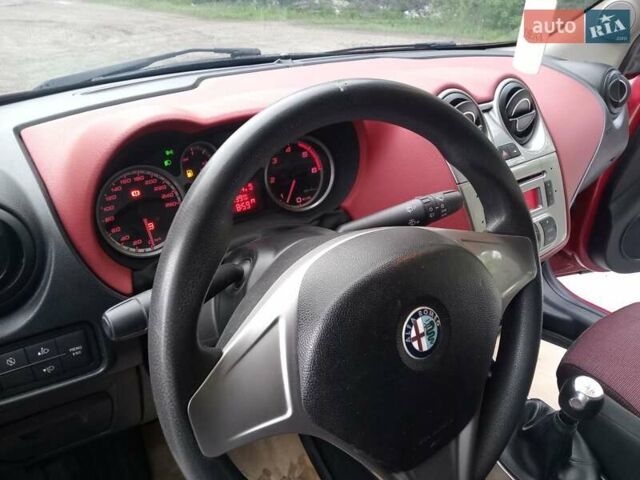 Красный Альфа Ромео Мито, объемом двигателя 1.3 л и пробегом 221 тыс. км за 4950 $, фото 60 на Automoto.ua