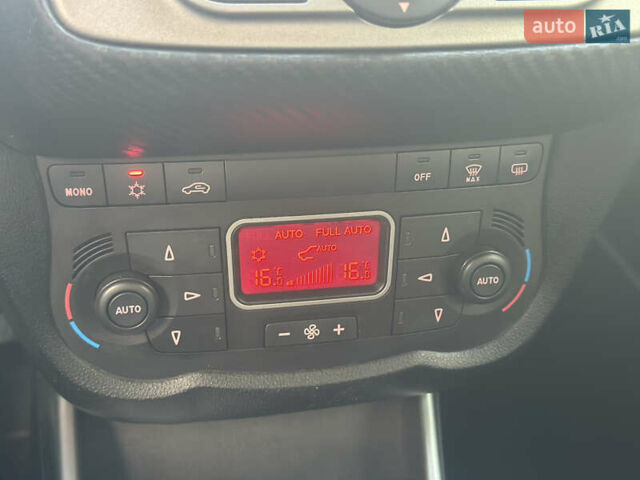 Червоний Альфа Ромео Mito, об'ємом двигуна 1.37 л та пробігом 123 тис. км за 5450 $, фото 16 на Automoto.ua