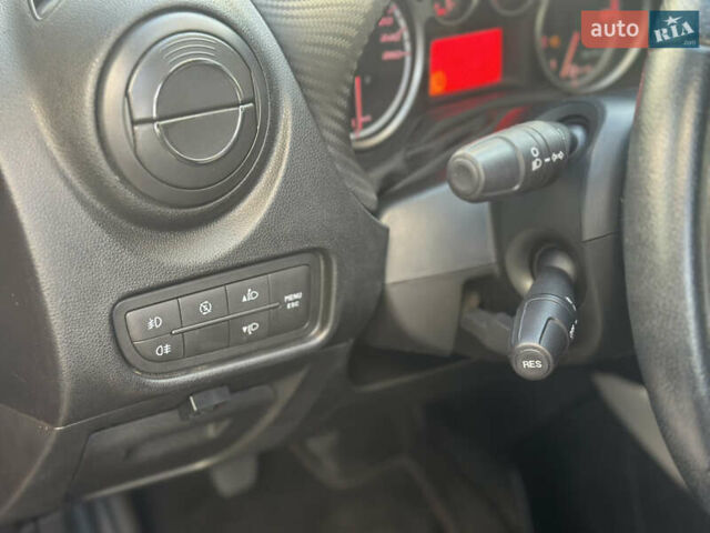 Красный Альфа Ромео Мито, объемом двигателя 1.37 л и пробегом 123 тыс. км за 5250 $, фото 22 на Automoto.ua