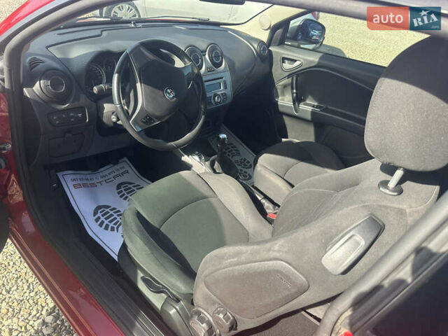 Червоний Альфа Ромео Mito, об'ємом двигуна 1.37 л та пробігом 123 тис. км за 5450 $, фото 3 на Automoto.ua