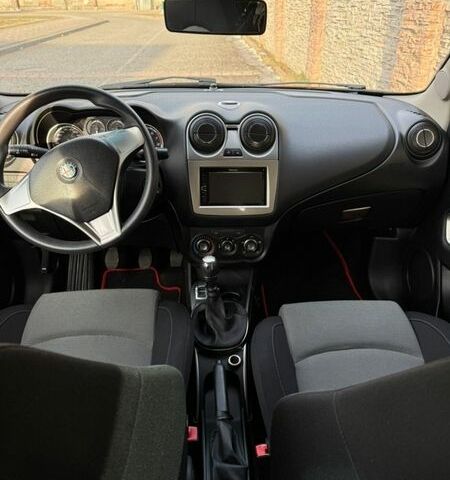 Альфа Ромео Мито, объемом двигателя 1.37 л и пробегом 143 тыс. км за 3800 $, фото 8 на Automoto.ua