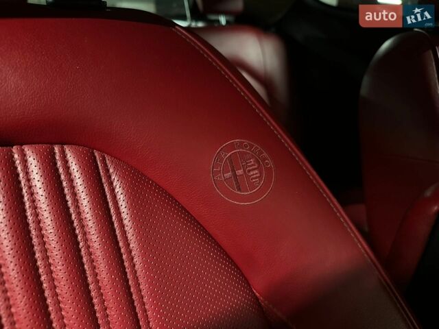 Альфа Ромео Mito, об'ємом двигуна 1.4 л та пробігом 343 тис. км за 7000 $, фото 22 на Automoto.ua