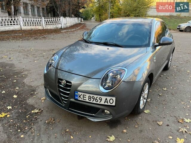 Сірий Альфа Ромео Mito, об'ємом двигуна 1.2 л та пробігом 220 тис. км за 5400 $, фото 13 на Automoto.ua