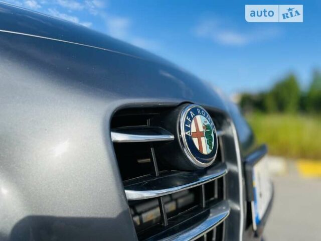 Сірий Альфа Ромео Mito, об'ємом двигуна 1.36 л та пробігом 84 тис. км за 7600 $, фото 4 на Automoto.ua