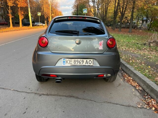 Сірий Альфа Ромео Mito, об'ємом двигуна 1.2 л та пробігом 220 тис. км за 6000 $, фото 7 на Automoto.ua