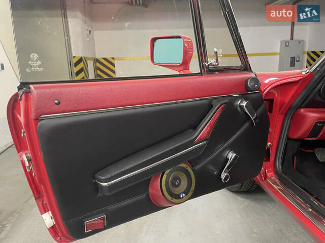 Красный Альфа Ромео Спайдер, объемом двигателя 1.6 л и пробегом 8 тыс. км за 29151 $, фото 15 на Automoto.ua