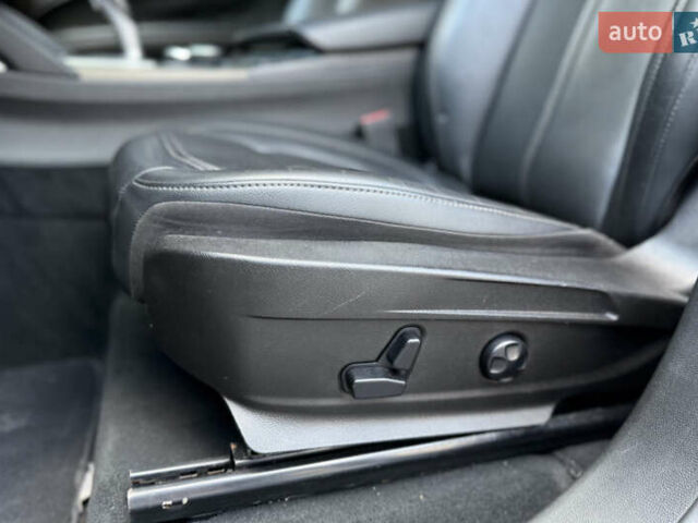 Білий Альфа Ромео Стелвіо, об'ємом двигуна 2 л та пробігом 111 тис. км за 14500 $, фото 20 на Automoto.ua