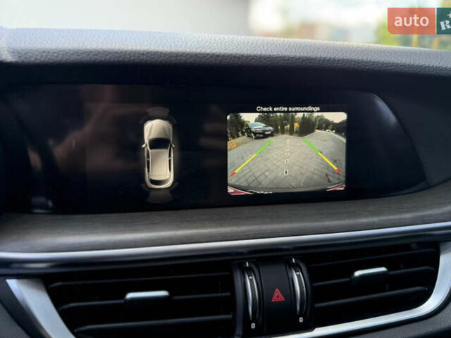 Білий Альфа Ромео Стелвіо, об'ємом двигуна 2 л та пробігом 111 тис. км за 14500 $, фото 29 на Automoto.ua